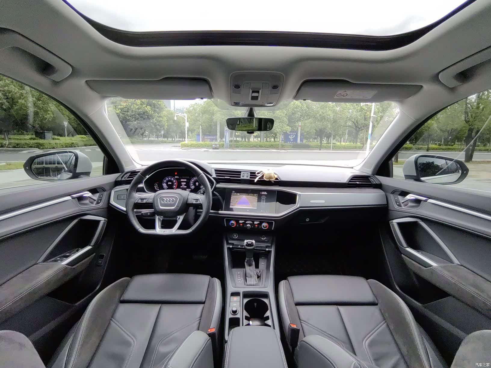 Audi Q3, 2021 21