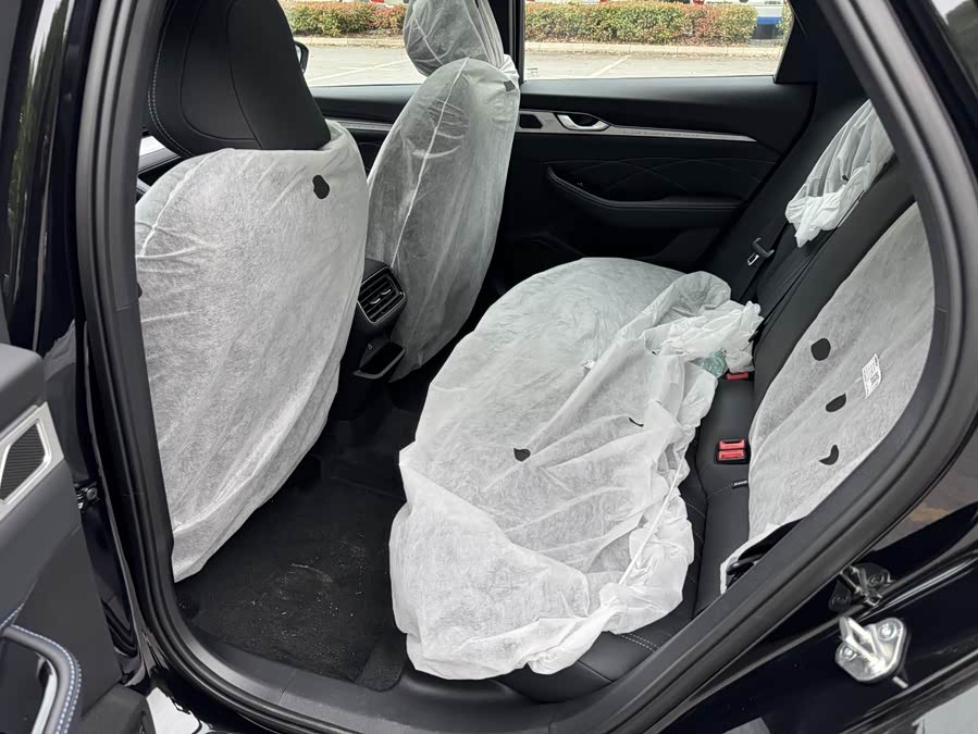 Geely Preface 2026, фото 9