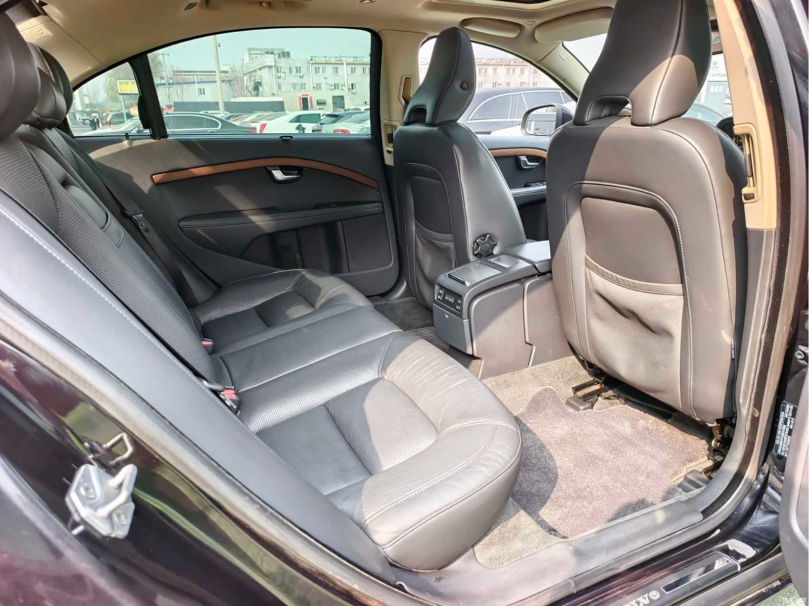 Volvo S80, 2015 15
