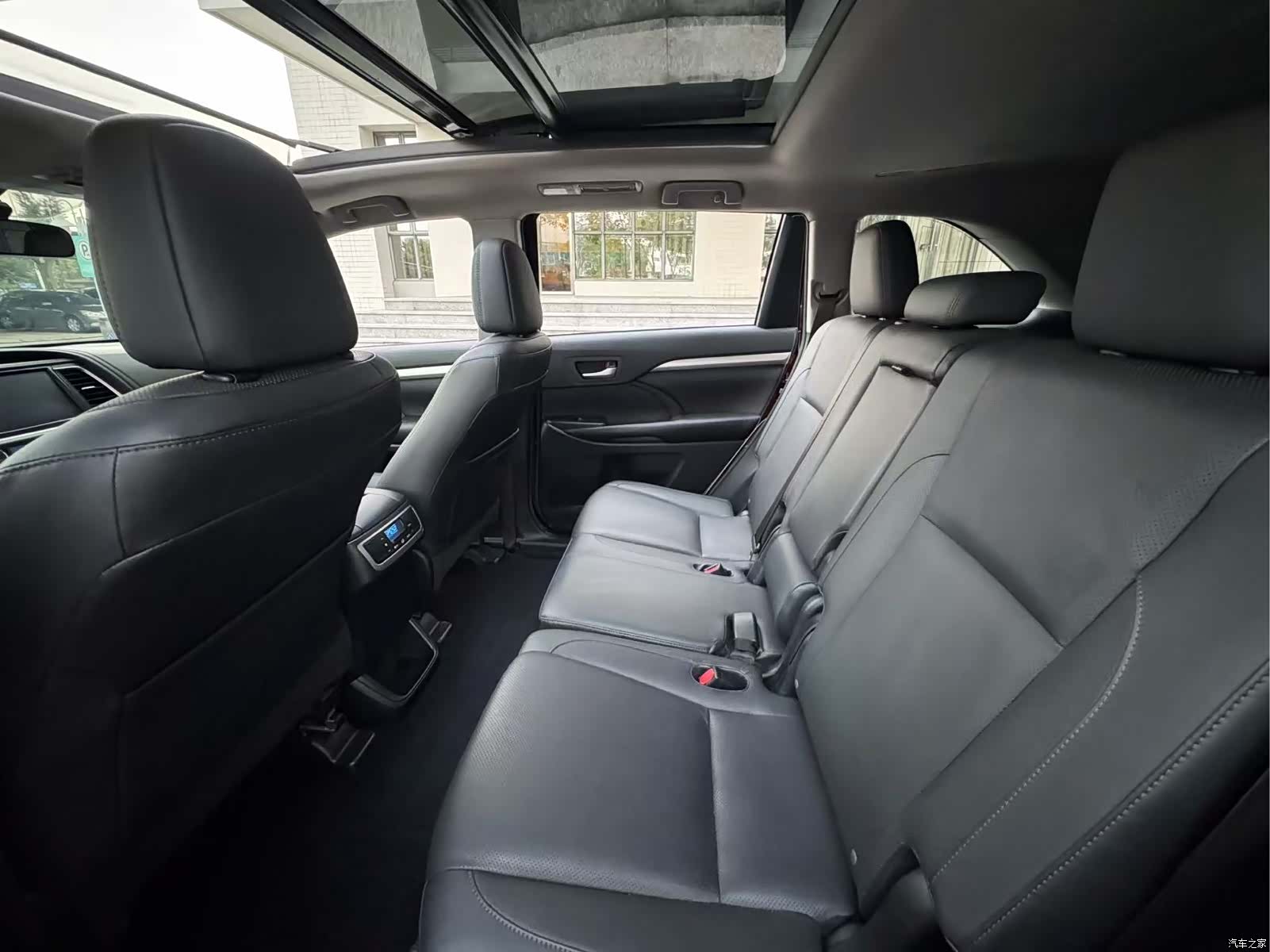 Toyota Highlander, 2015 12