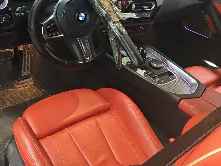 BMW Z4 BMW Z4