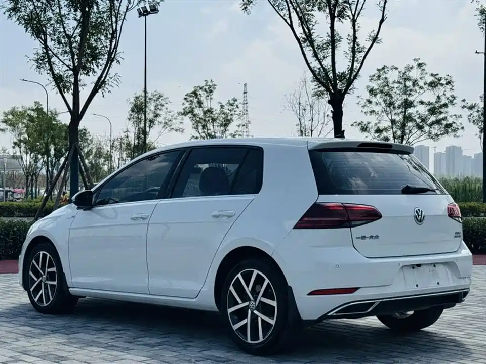 Volkswagen golf Volkswagen golf