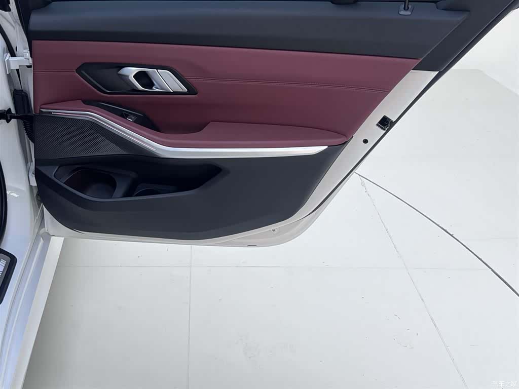 BMW 3 Series, 2023 17