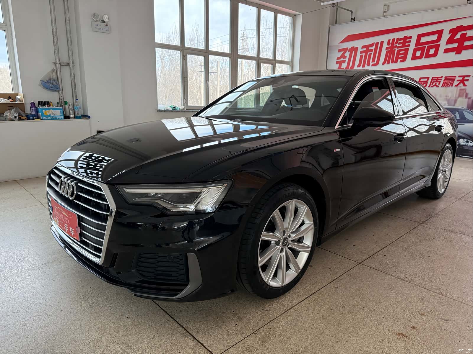 Audi A6L, 2021 1