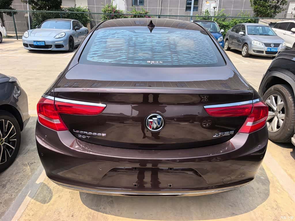 Buick LaCrosse, 2017 все фото