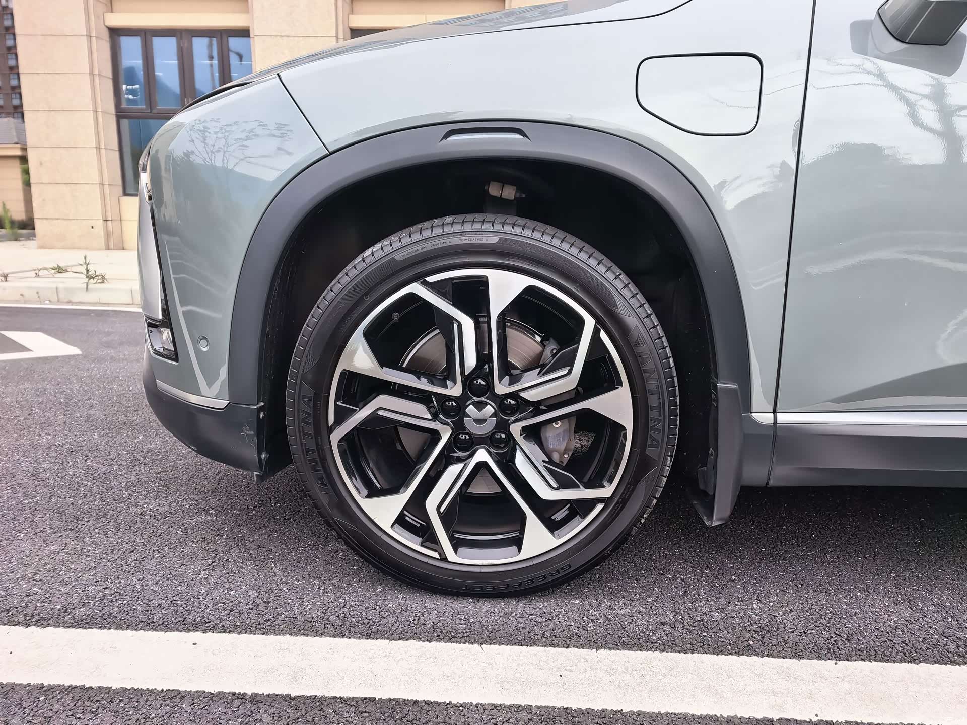 NIO ES8, 2021 23