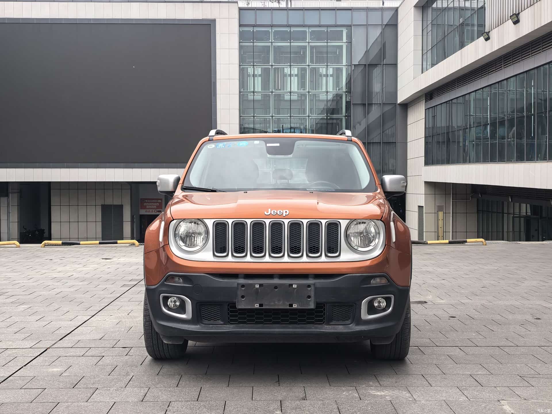 Jeep Renegade, 2017 2