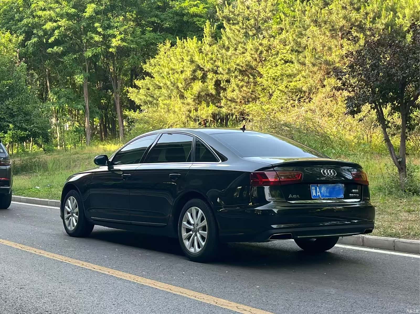 Audi A6L, 2015 11
