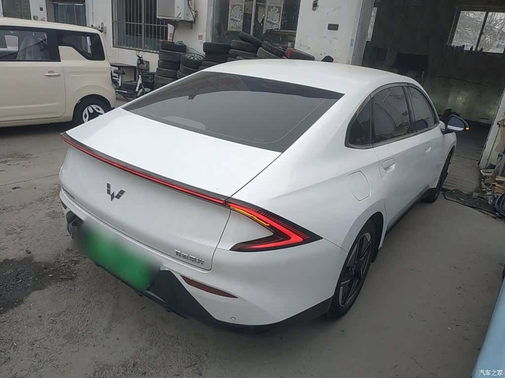 Wuling Starlight, 2025 все фото