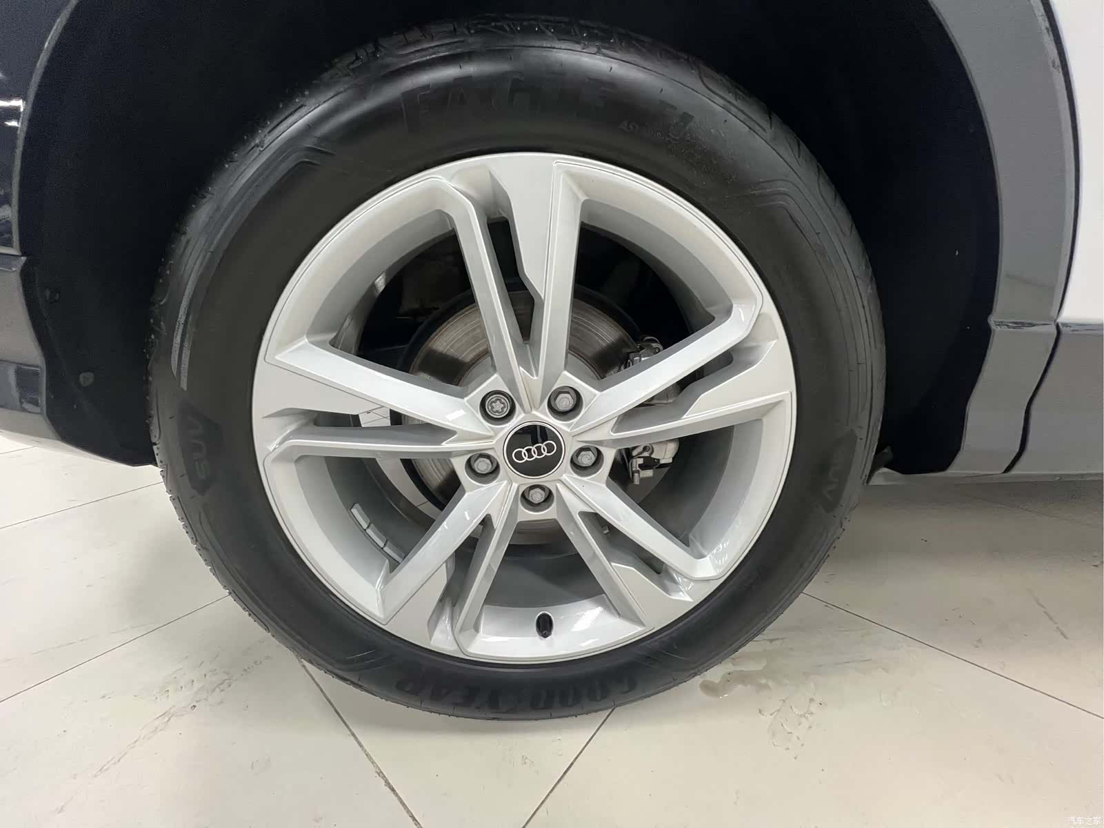 Audi Q3, 2023 11