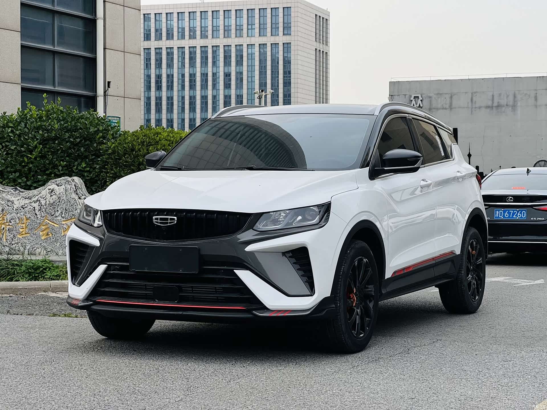 Geely Coolray, 2023 1