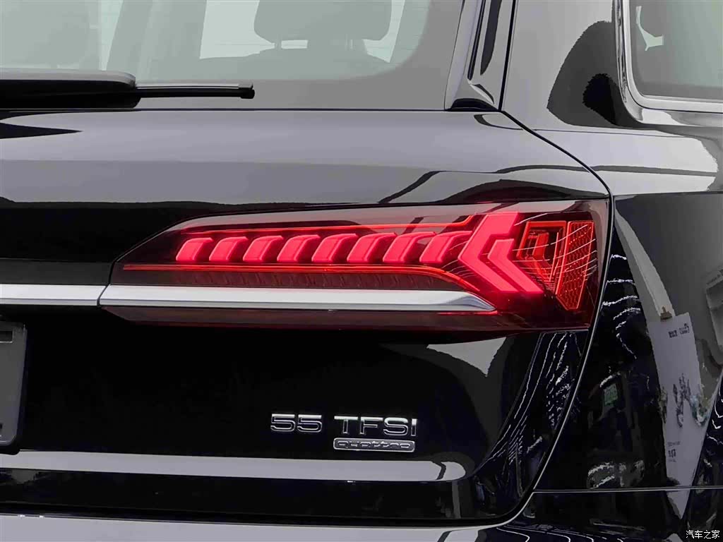 Audi Q7, 2023 18