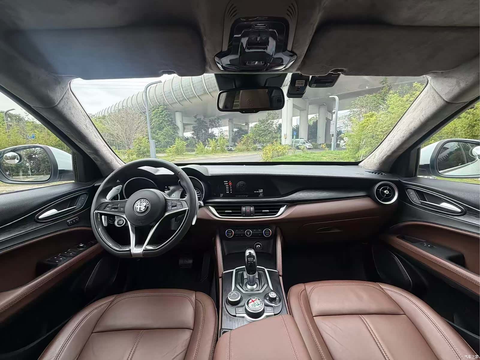 Alfa Romeo Stelvio, 2018 8