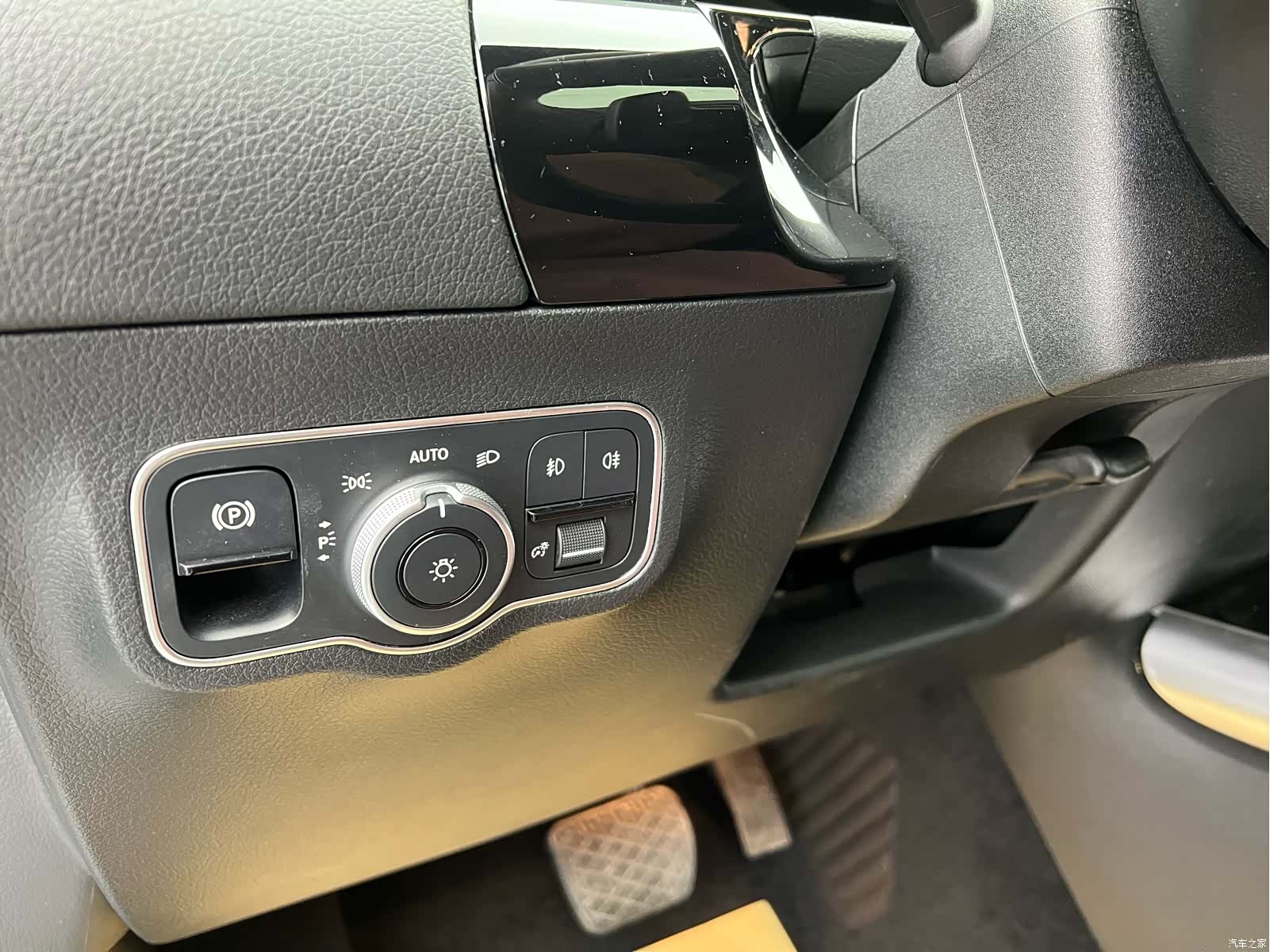 Mercedes-Benz GLA, 2022 6
