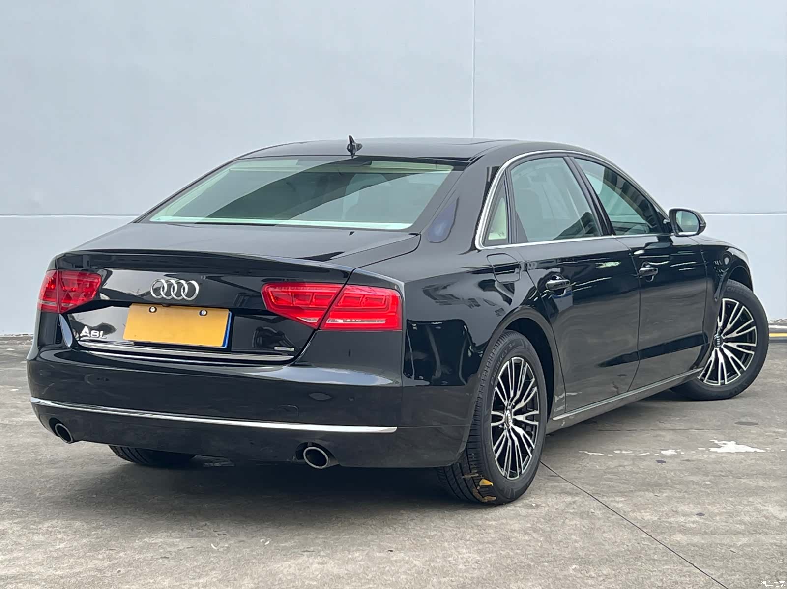 Audi A8L, 2013 все фото