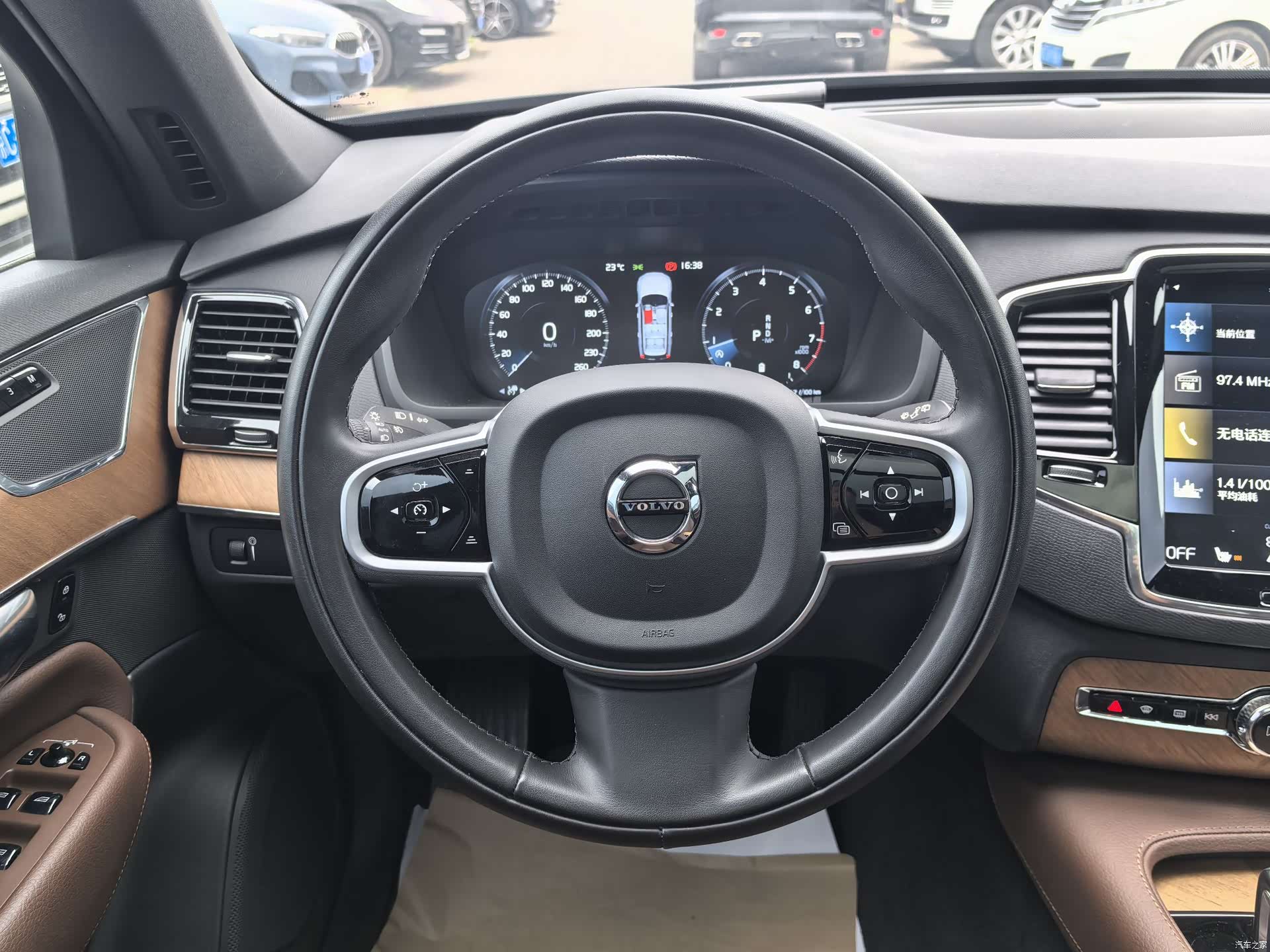 Volvo XC90, 2021 16
