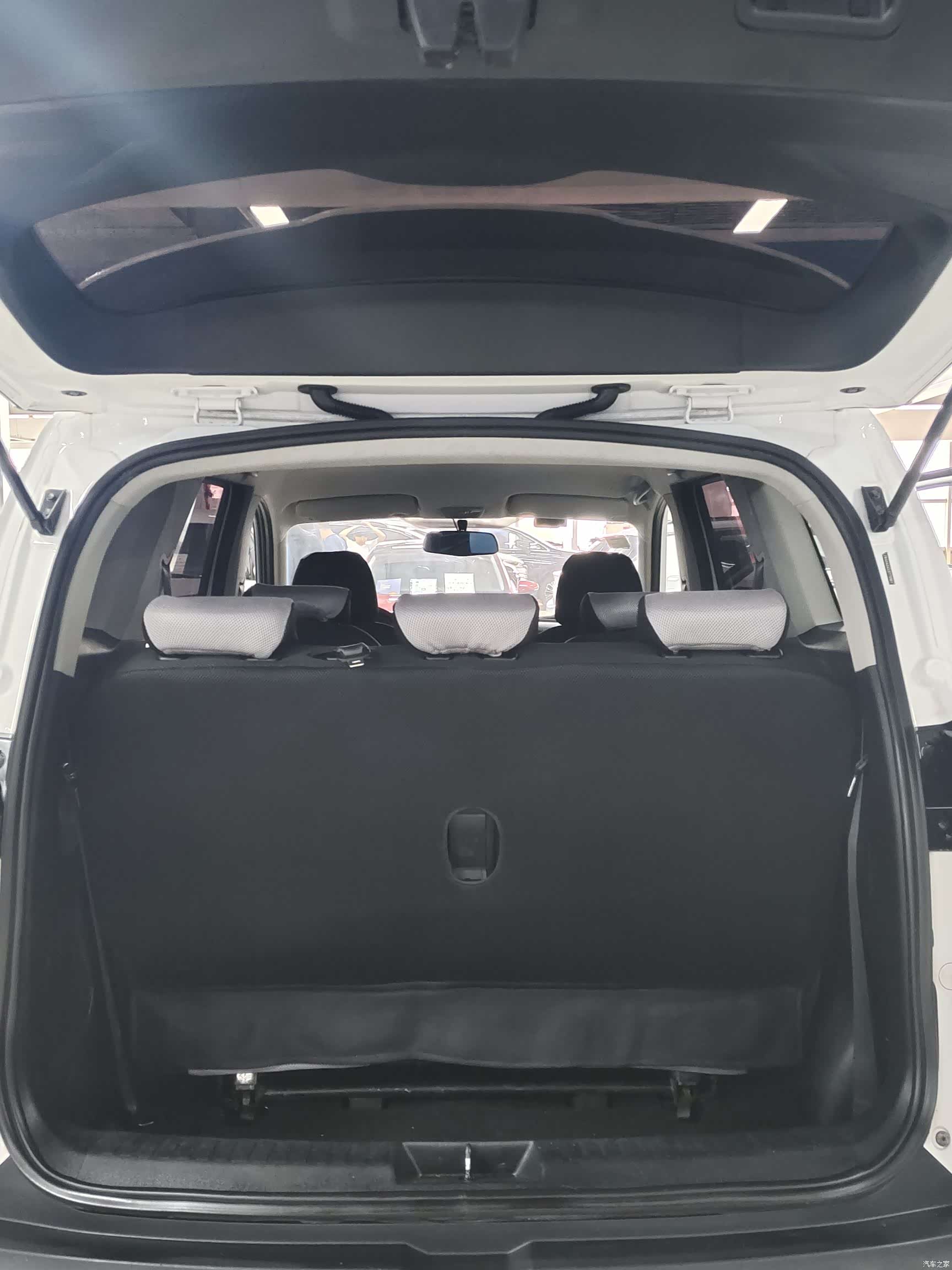 Wuling Hongguang, 2018 9