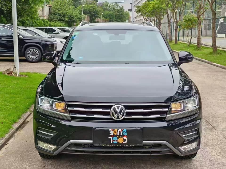 Volkswagen Tiguan L