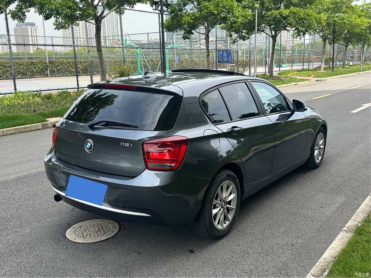 BMW 1 Series, 2012 4