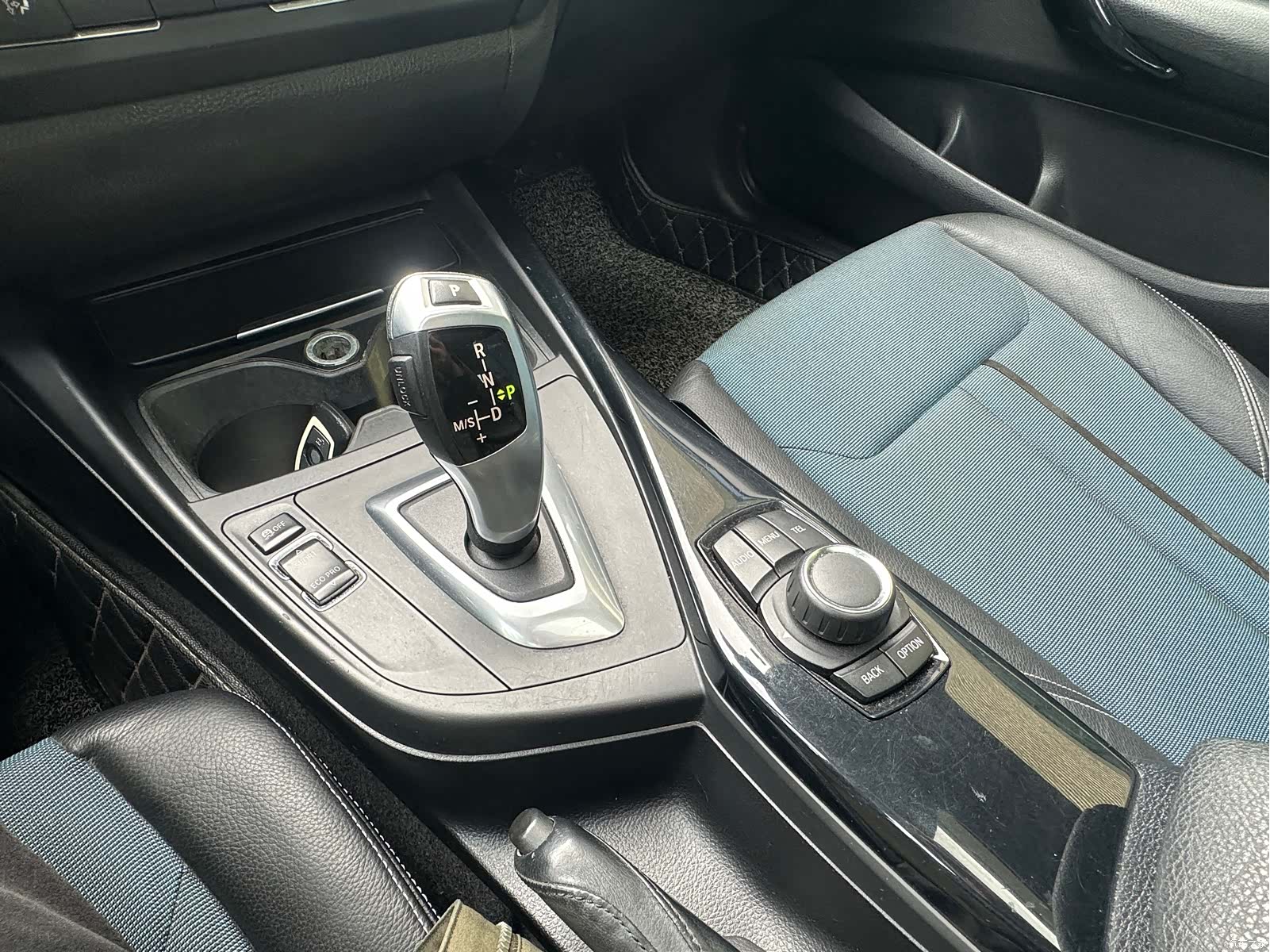 BMW 1 Series, 2012 11