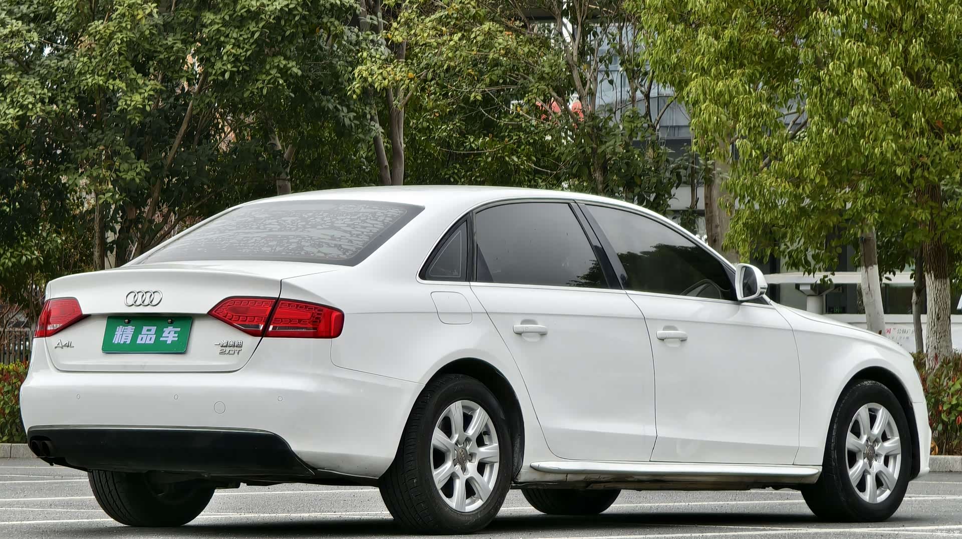 Audi A4L, 2011 4