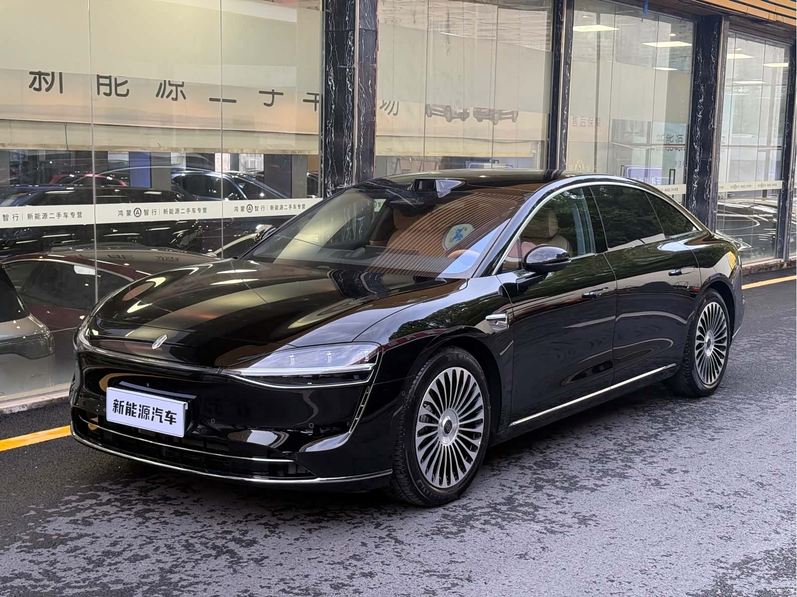 Stelato S9, 2025 1