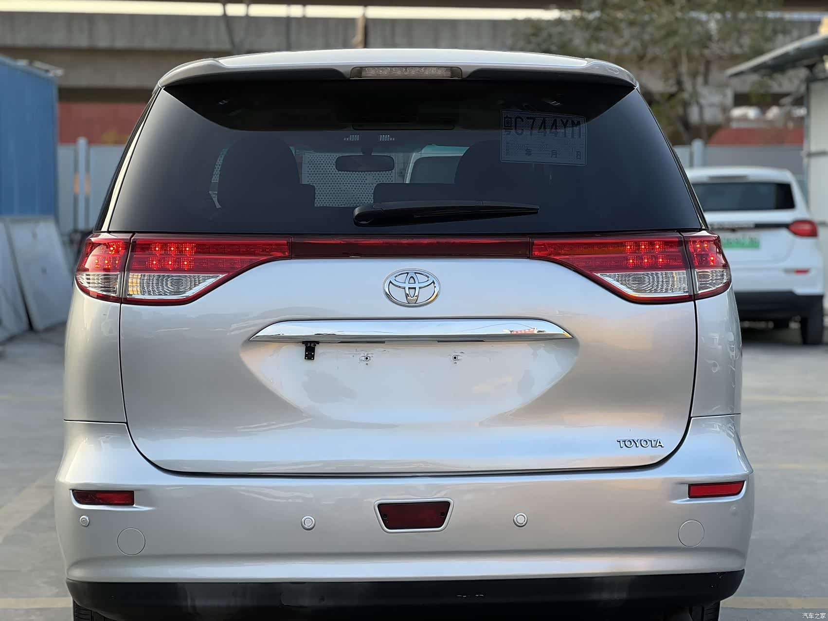 Toyota 7, 2010 4
