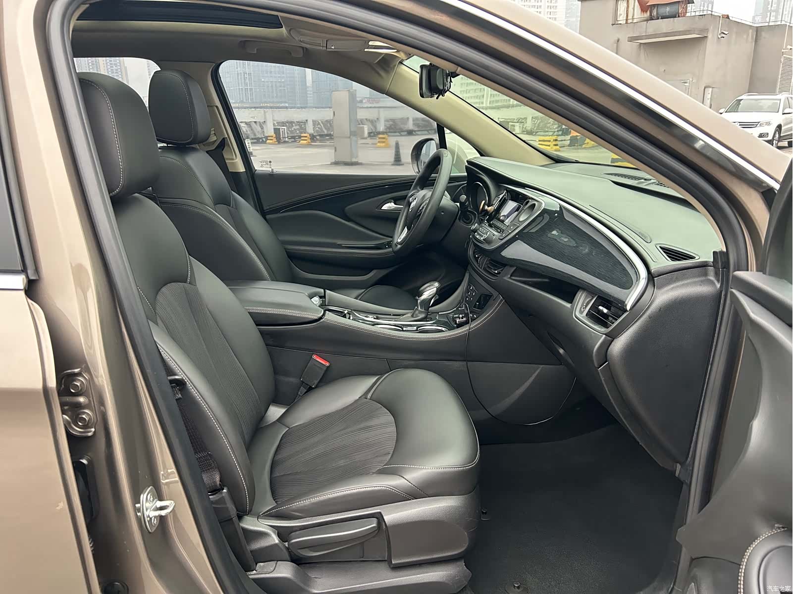 Buick Envision Plus, 2018 9