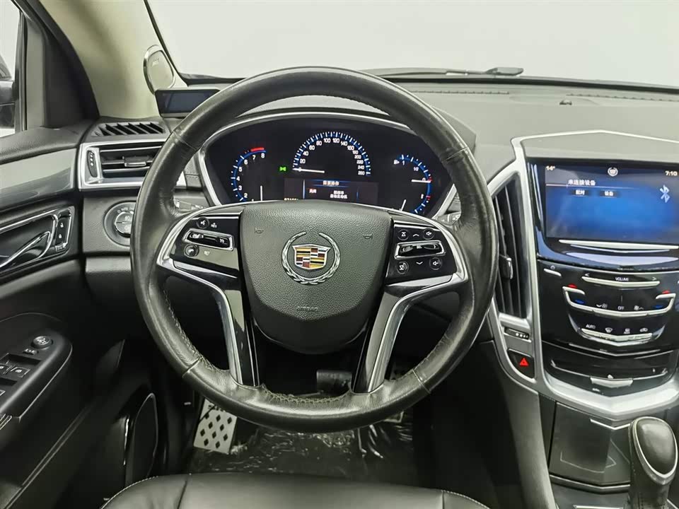 Cadillac SRX