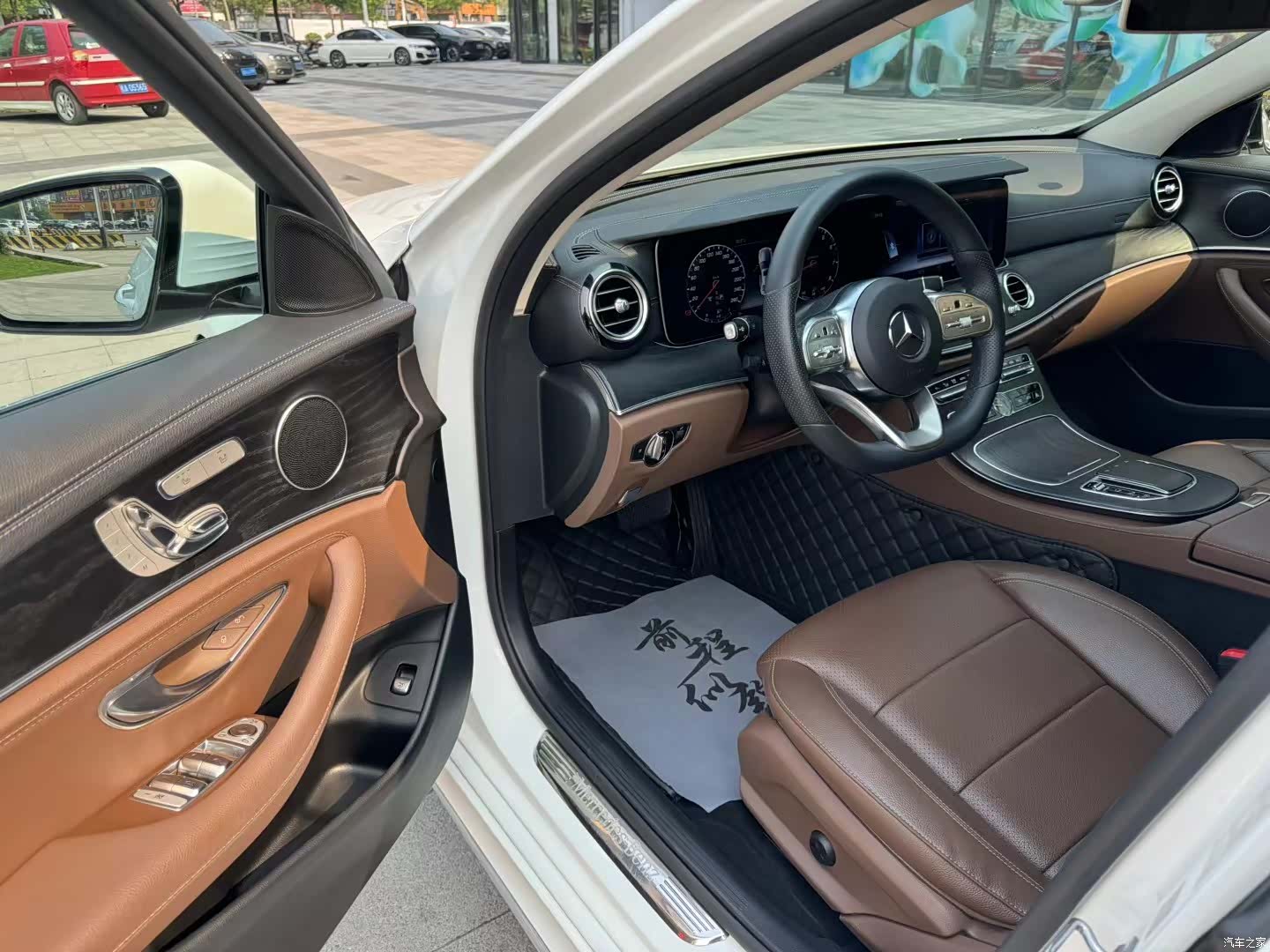 Mercedes-Benz E-Class, 2019 7