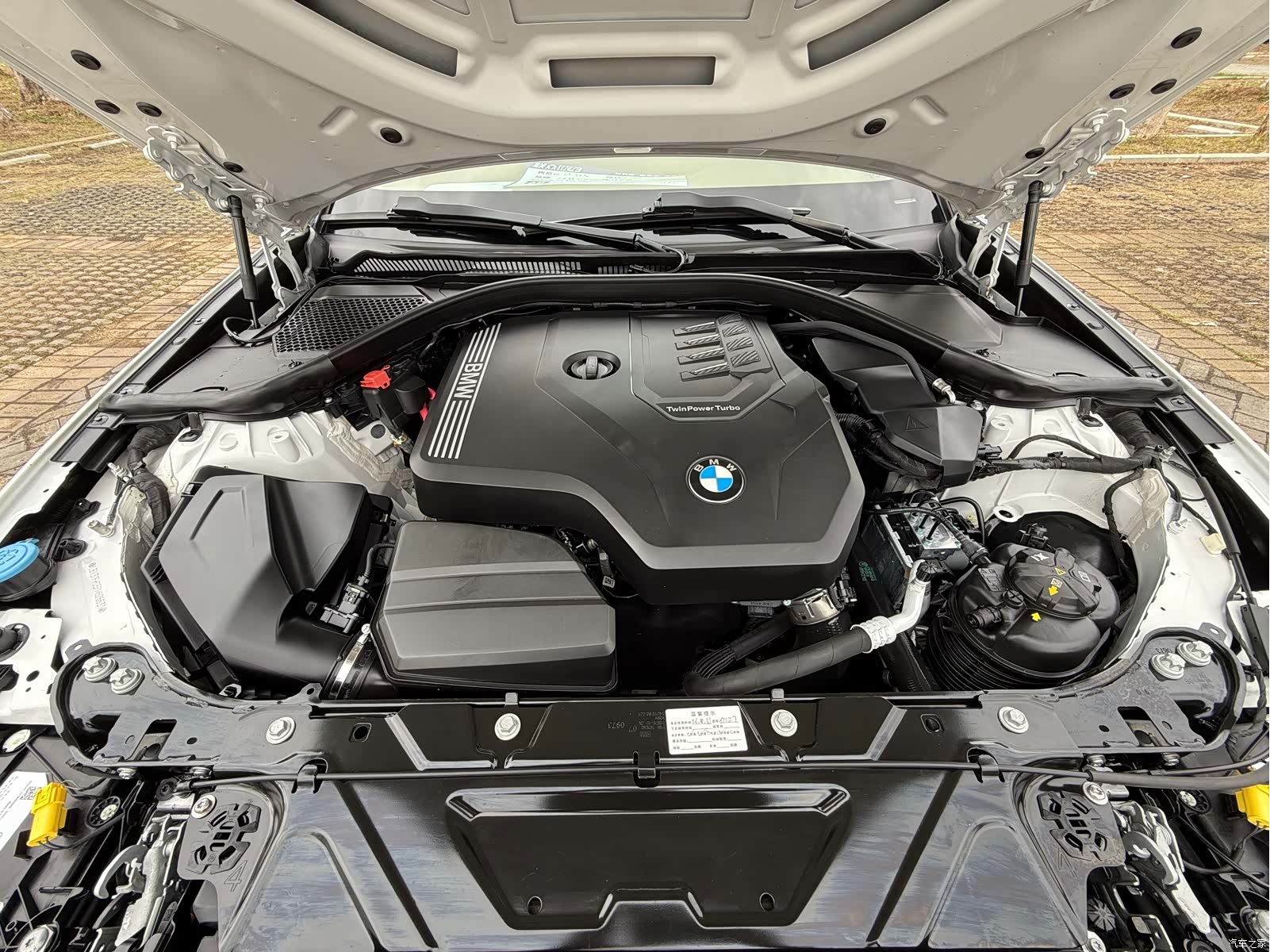 BMW 3 Series, 2023 7