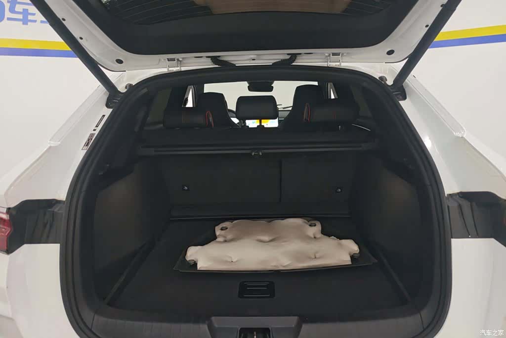 BYD Song, 2023 4
