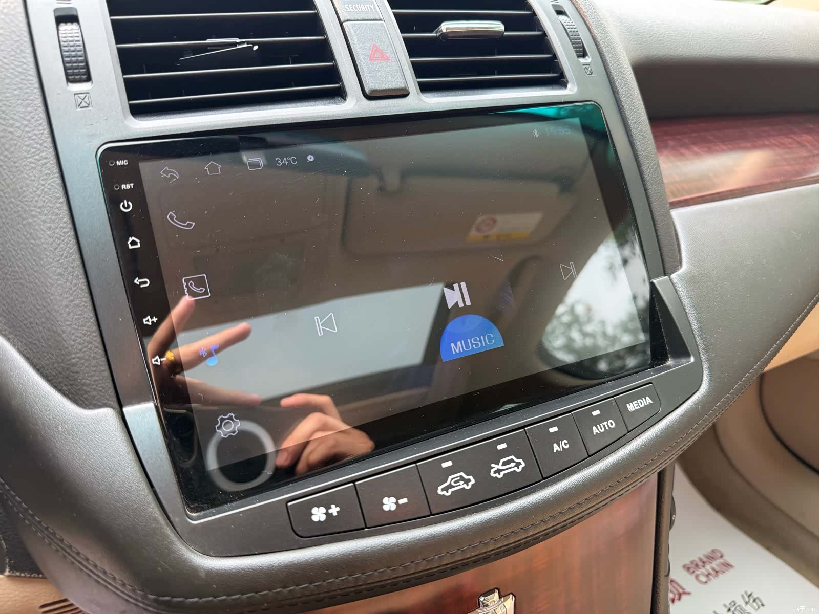 Toyota Crown, 2012 13