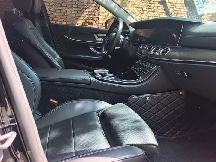 Mercedes-Benz E-Class, 2018 года фото 9