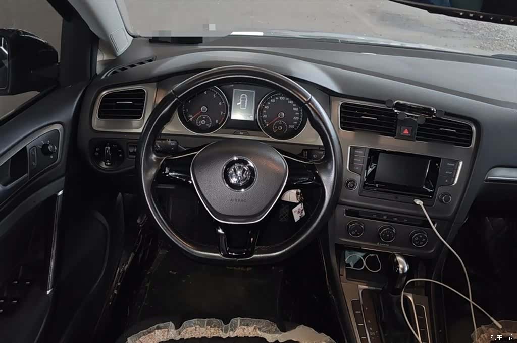 Volkswagen Golf, 2016 14