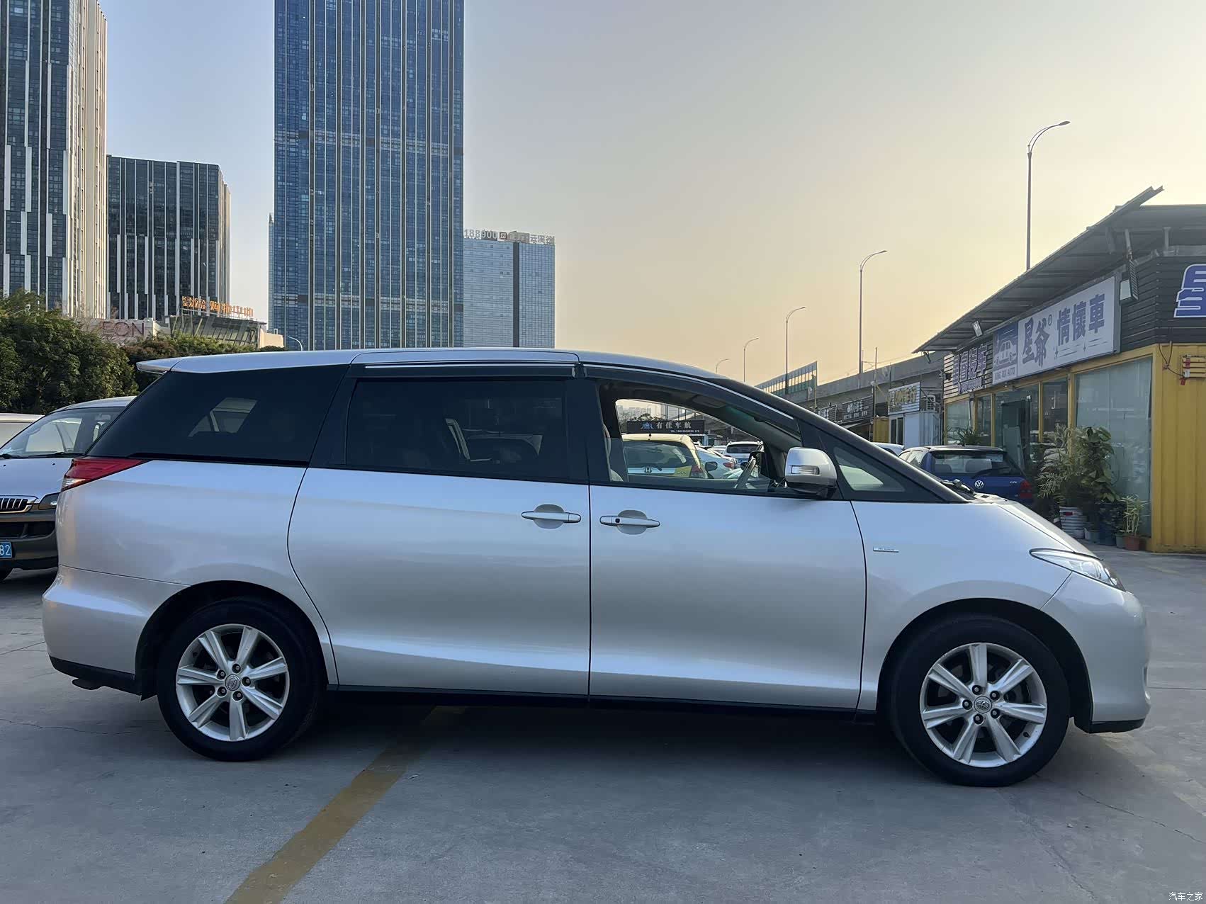 Toyota 7, 2010 все фото