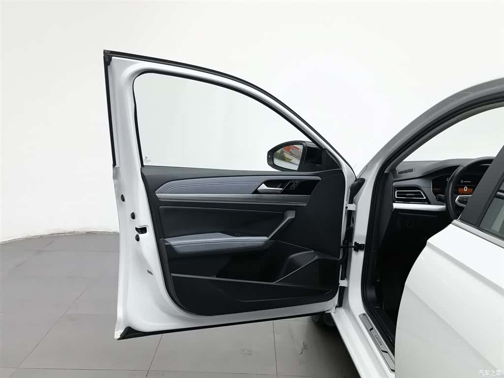Volkswagen Lavida, 2022 8