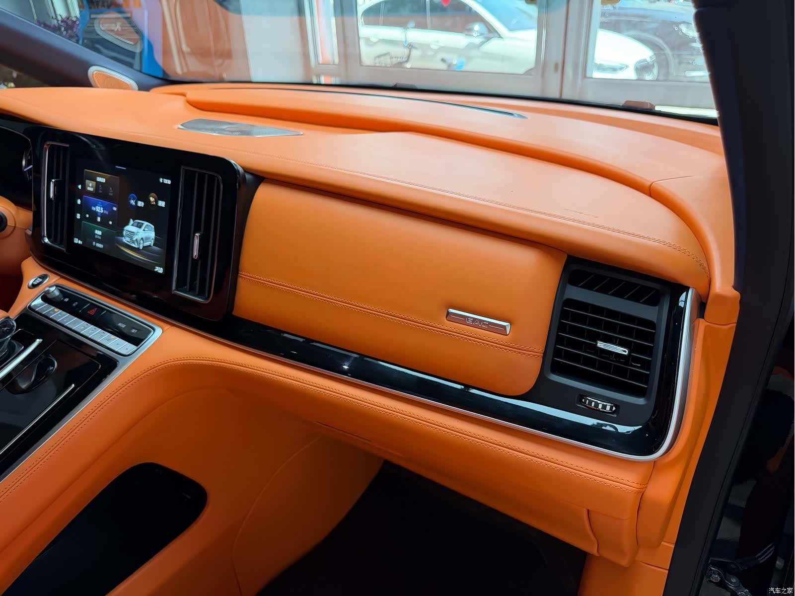 Trumpchi M8, 2022 44