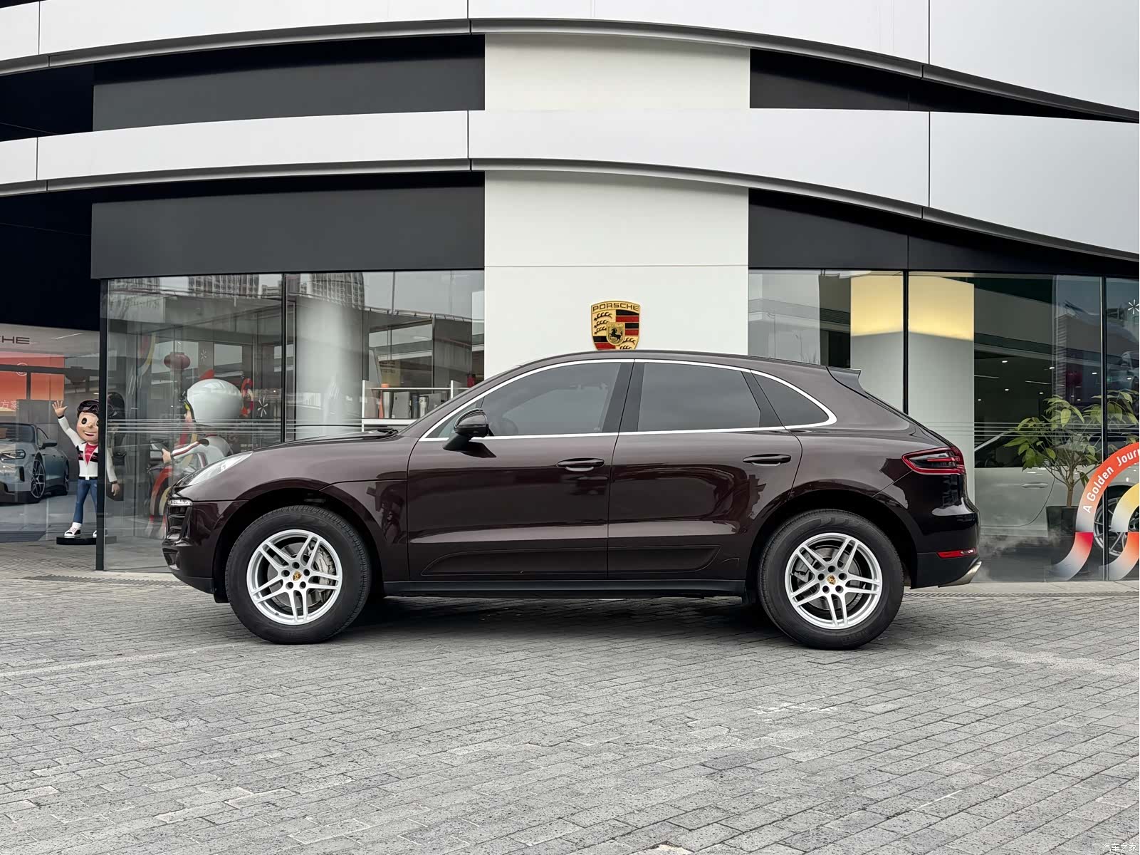 Porsche Macan, 2016 все фото