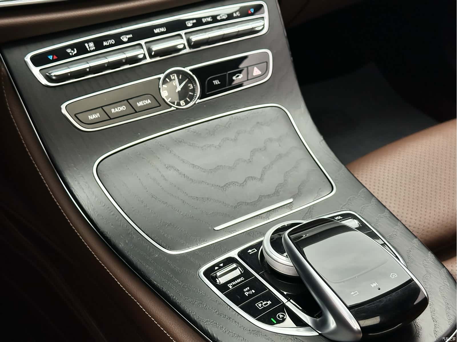 Mercedes-Benz E-Class, 2018 18