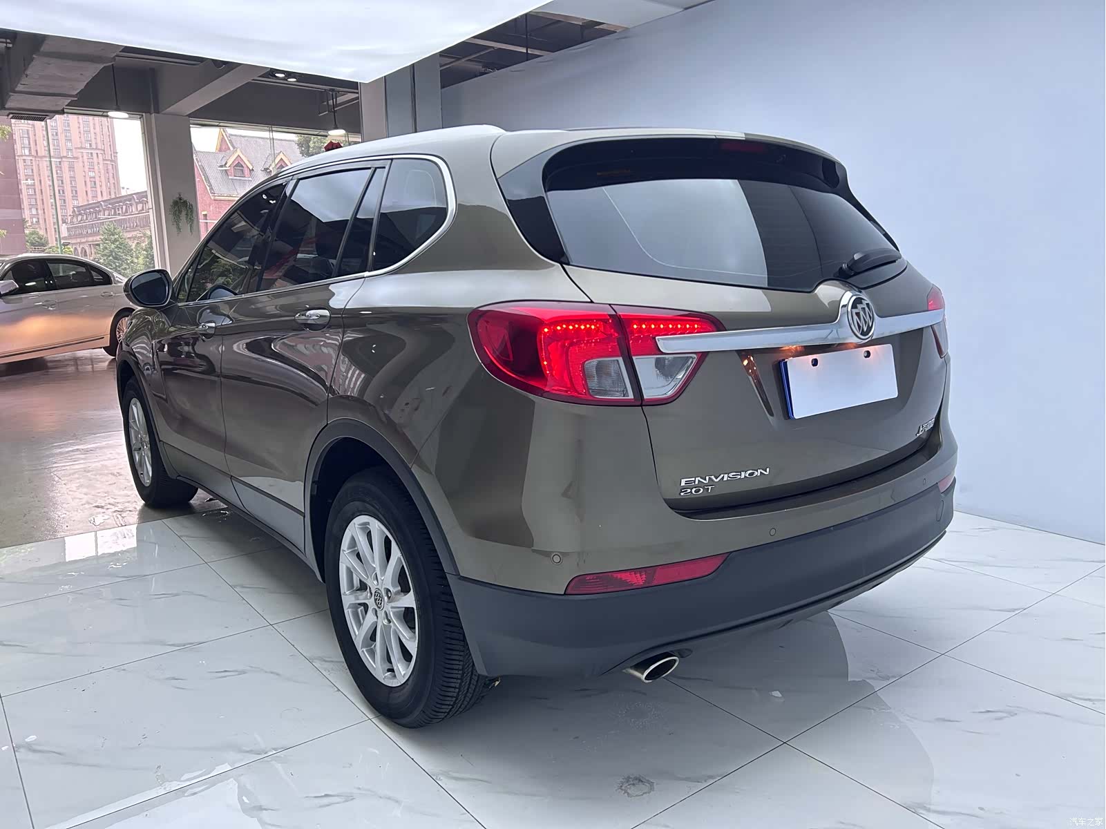 Buick Envision Plus, 2016 все фото