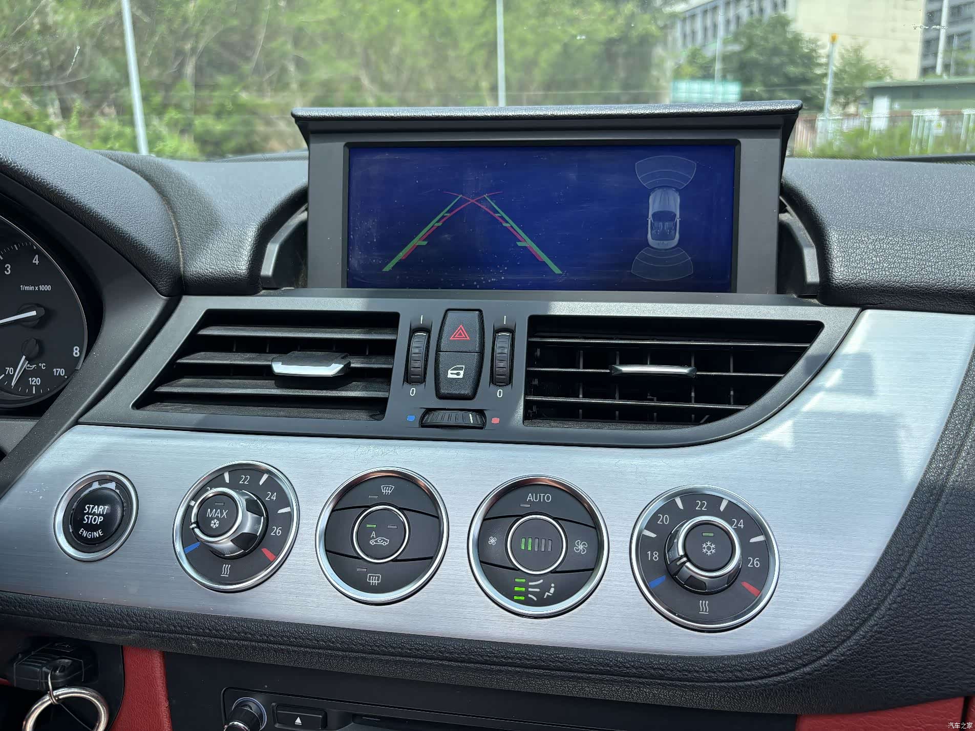 BMW Z4, 2012 8