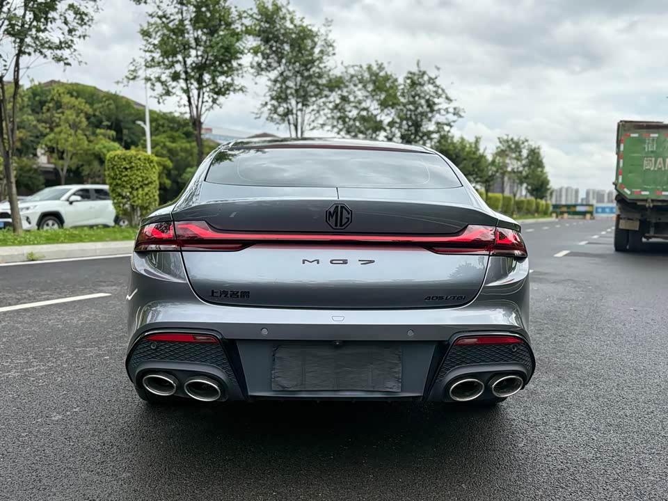 MG MG7