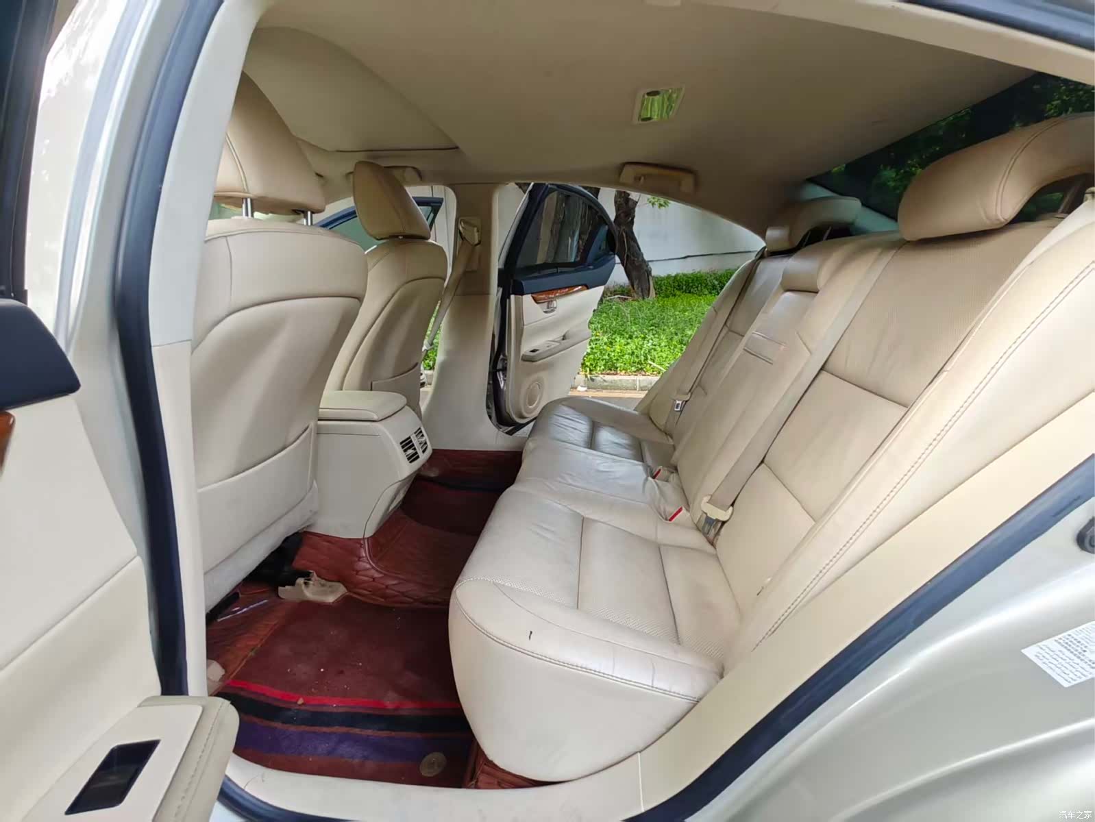 Lexus ES, 2012 все фото