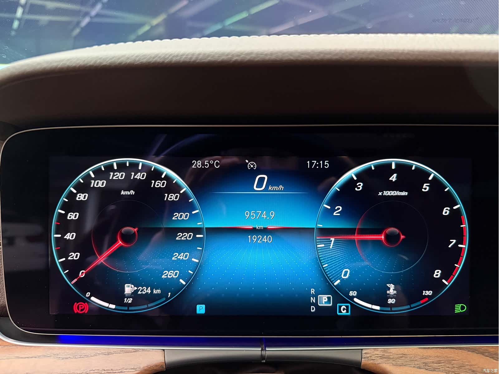 Mercedes-Benz E-Class, 2022 9