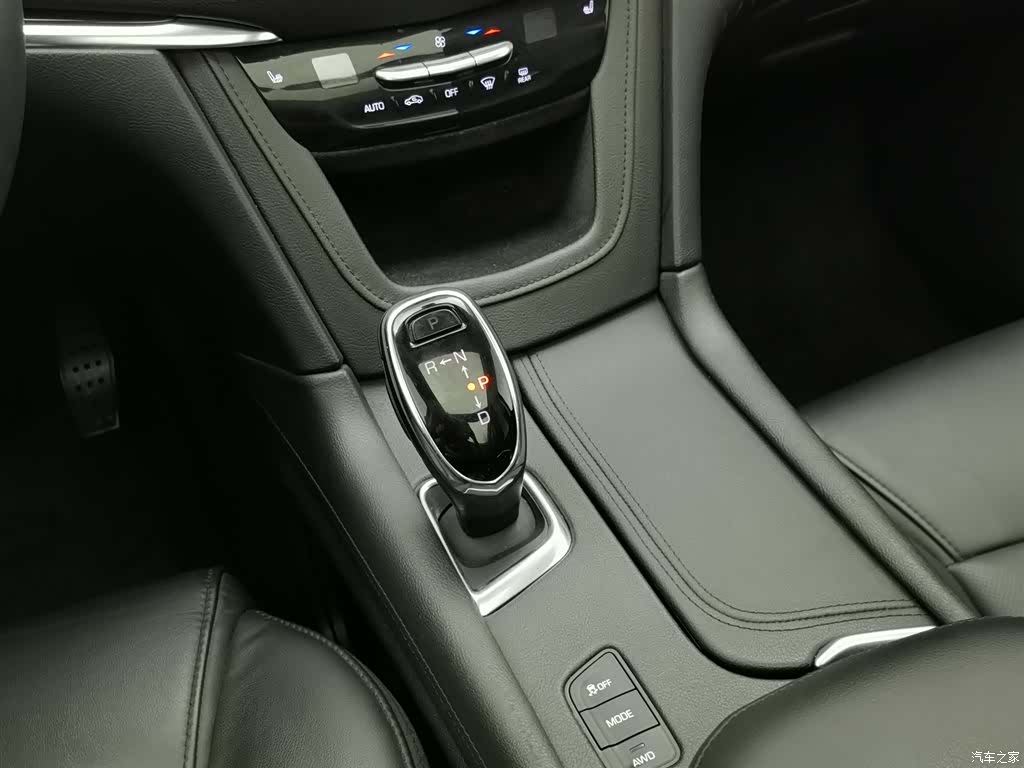 Cadillac XT5, 2018 13