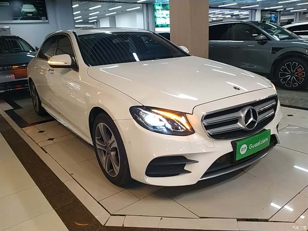 Mercedes-Benz E-Class, 2019 4