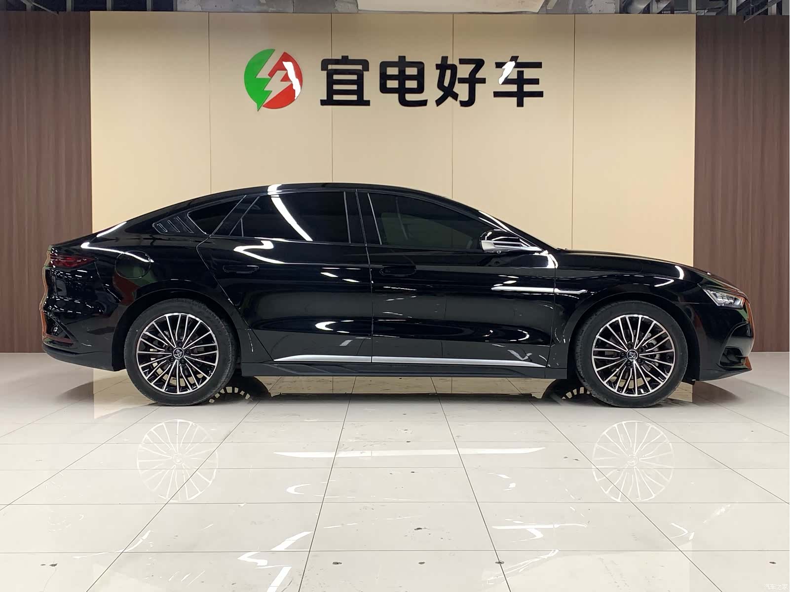 BYD Han, 2024 4