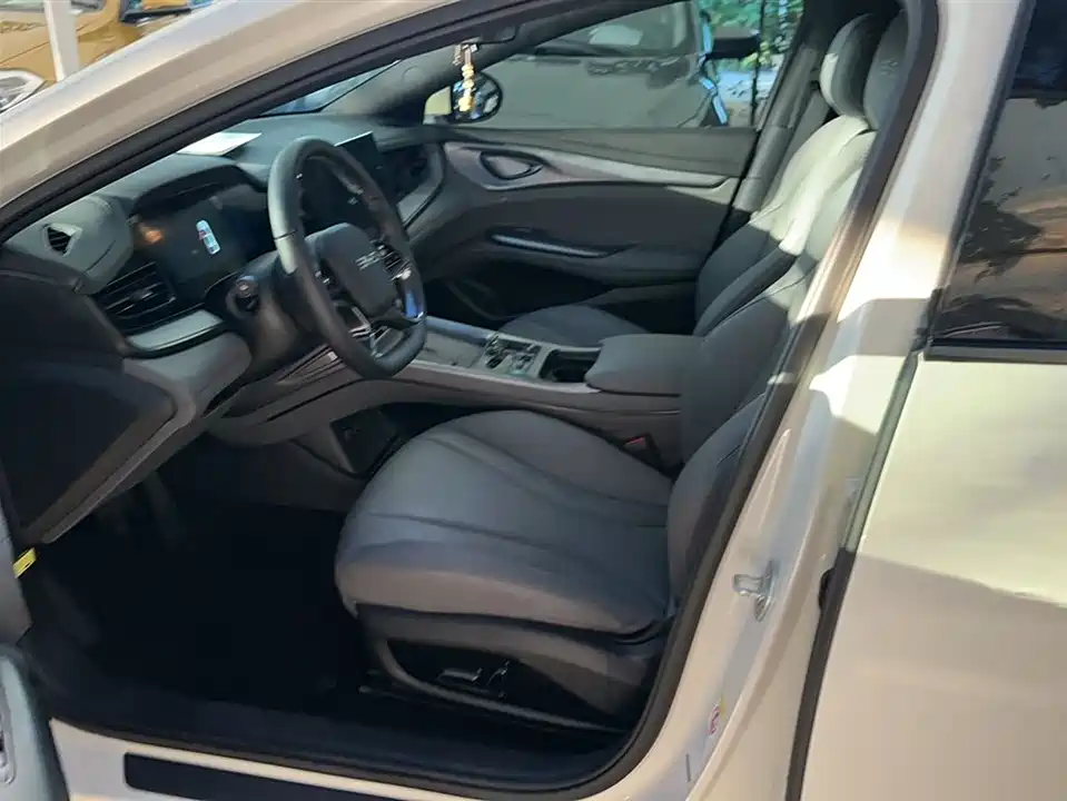 BYD seal