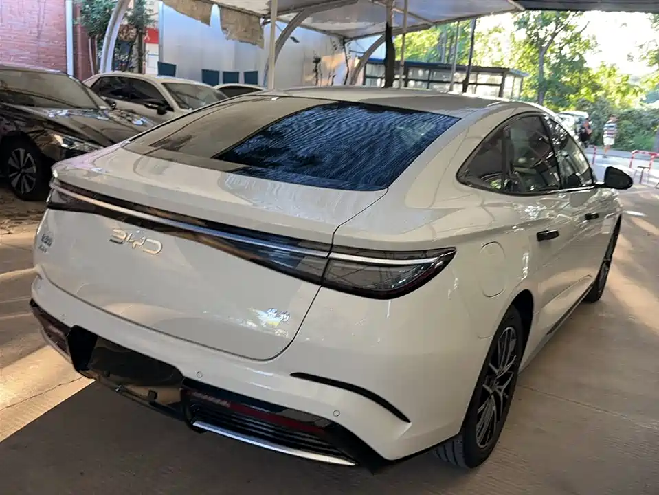 BYD seal